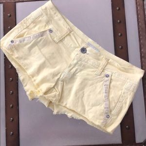 Light yellow cutoffs